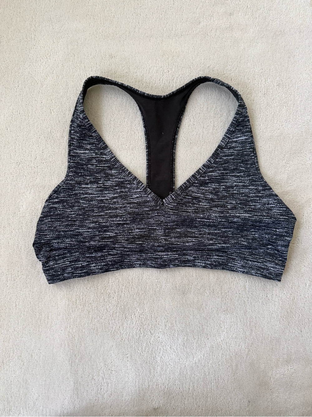 Victoria’s Secret Sports Bra Spacedye Gray Racerback Size M